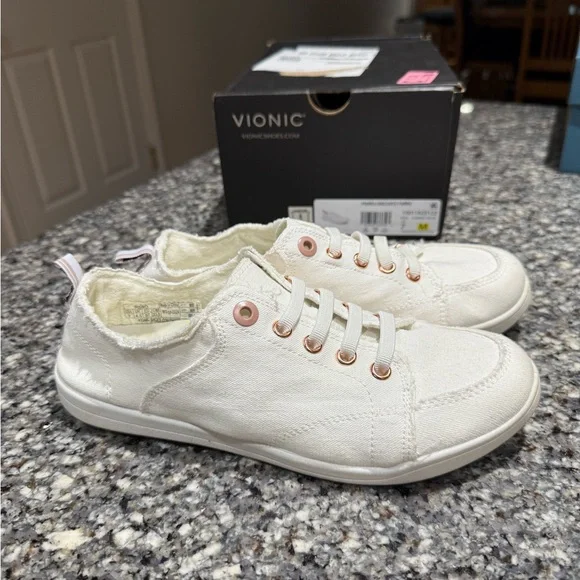 Vionic Beach Pismo Cream Canvas Slip-On Sneakers - Picture 1 of 5